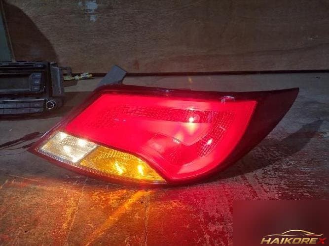 Hyundai Accent 2015 — комбинированный фонарь задний правый