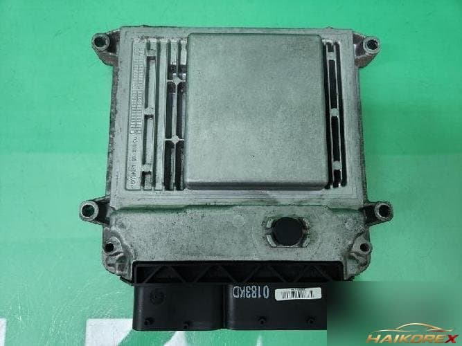 Hyundai i30 2009 — блок управления двигателем