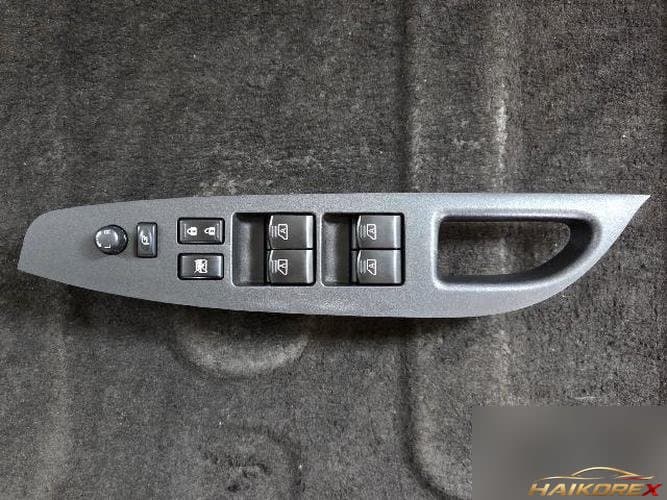 Infiniti G 2009 — переключатель стеклоподъемника передний левый
