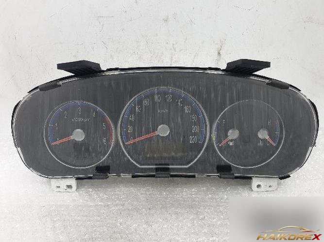 Hyundai Santa Fe 2007 — панель приборов