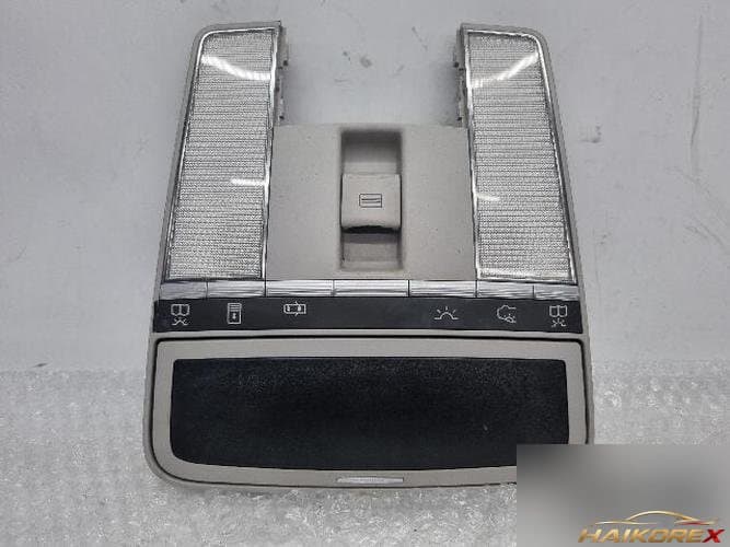 Mercedes-Benz S-Class 2010 — плафон салона