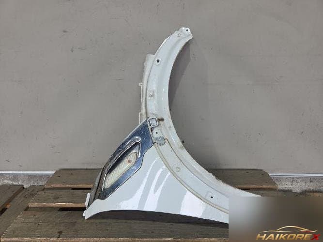 MINI Countryman 2015 — крыло правое