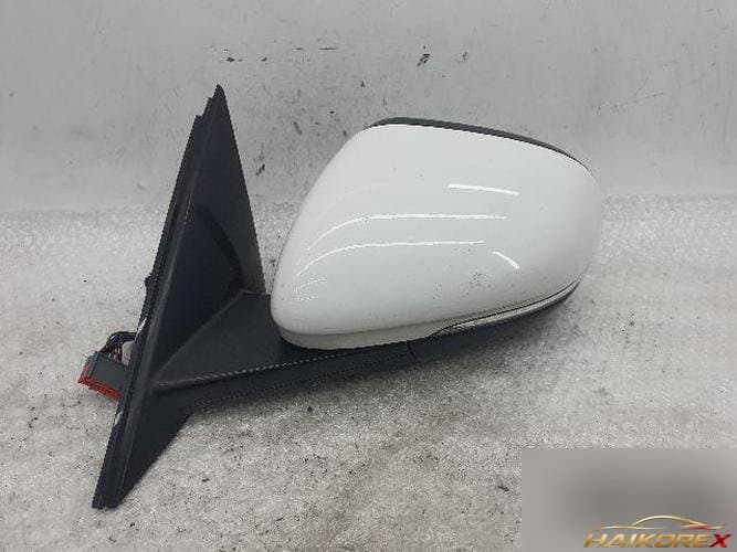 Боковое зеркало левое