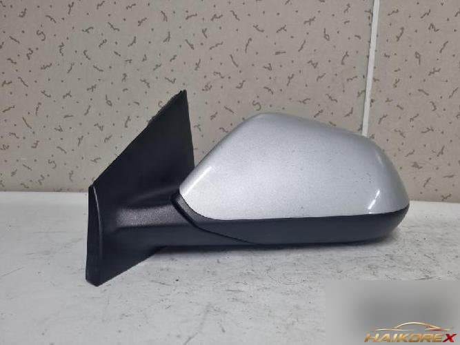 Боковое зеркало левое