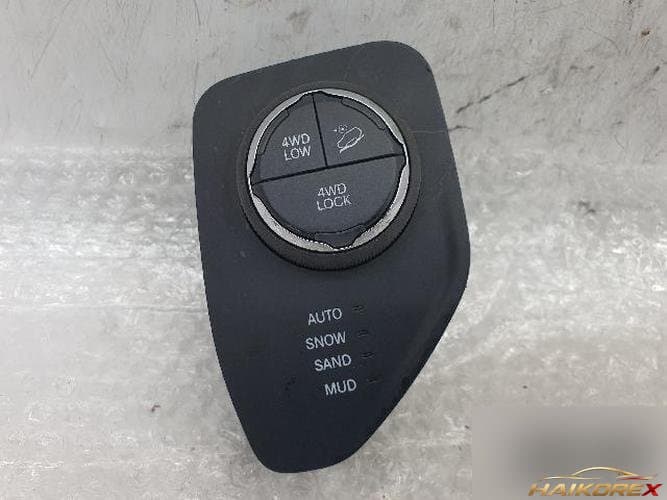 Кнопка 4WD/Lock