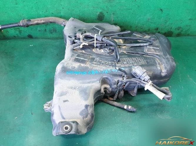 Бак для мочевины GK72-5J228-AC