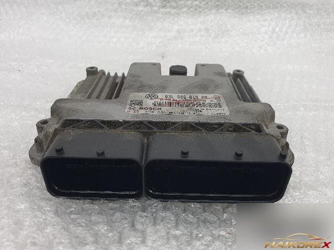 Электронный блок управления ECU 03L 906 018 PM