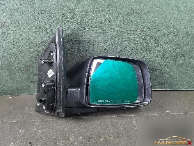 Боковое зеркало правое