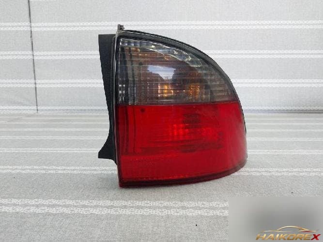 Ford LS 2004 — фонарь задний комбинированный правый (пассажирский)