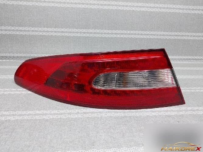 Jaguar XF 2011 — комбинированный фонарь задний левый (сторона водителя)