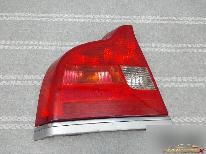Volvo S80 2005 — задний комбинированный фонарь левый