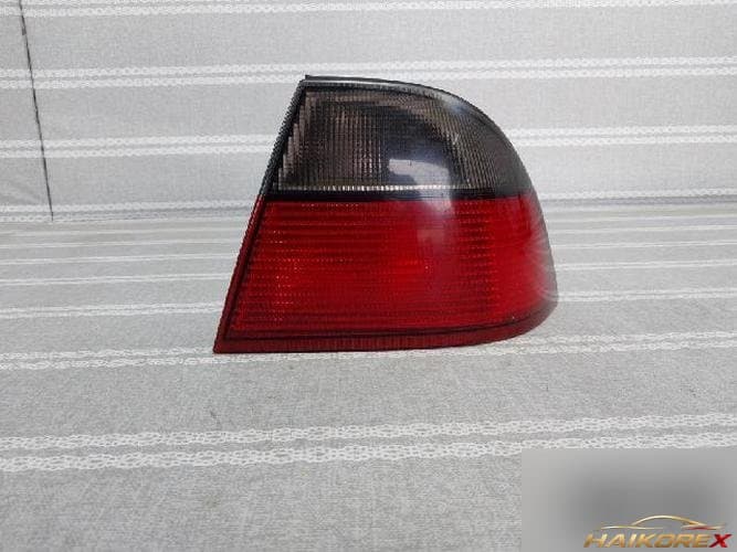 Saab 9-5 2000 — фонарь задний комбинированный (правый, пассажирский)