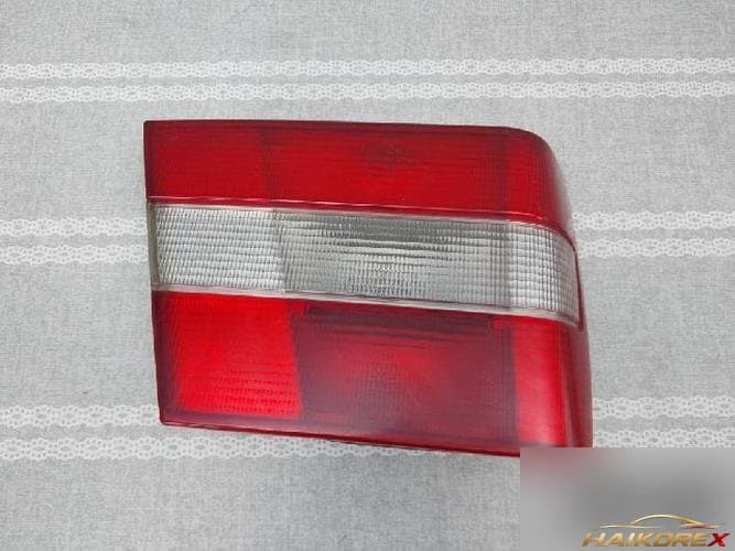 Volvo 940 GL Turbo 1998 — комбинированный фонарь (задний) правый