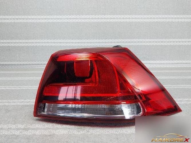 Volkswagen Golf 2014 — комбинированный фонарь задний правый 5G0 945 258 A