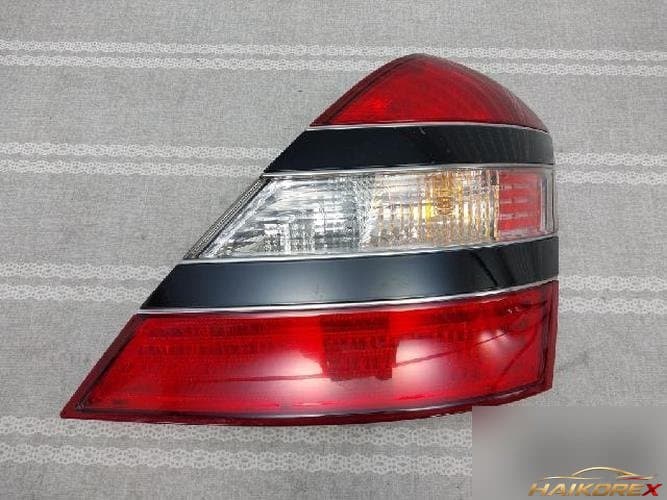 Mercedes-Benz S-Class 2008 — комбинированный фонарь задний правый