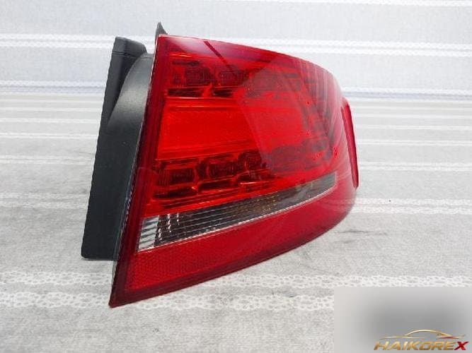 Audi A4 2012 — фонарь задний комбинированный правый (пассажирский) 8K5 945 096 K