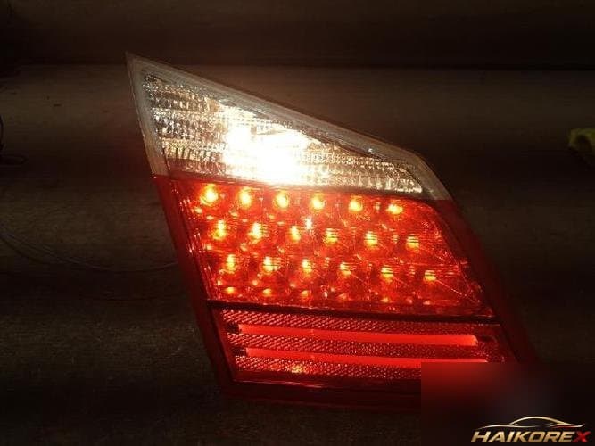 Hyundai Genesis 2011 — фонарь задний левый внутренний 92403-3M000