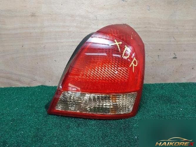 Hyundai Avante 2001 — комбинированный фонарь задний правый 92402-2D0 5