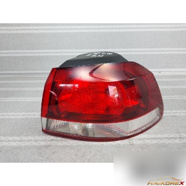 Volkswagen Golf 2010 — комбинированный фонарь задний правый