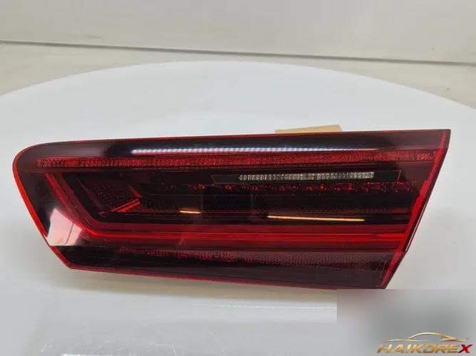 Audi A6 2010 — задний фонарь правый внутренний 4G5945094E