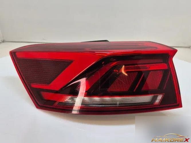 Volkswagen Taos 2020 — фонарь задний левый внешний 2GA945095A