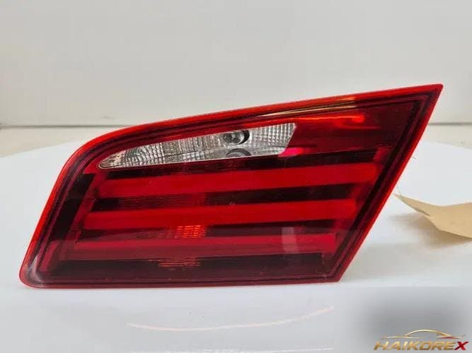 BMW 5-Series 2010 — фонарь задний внутренний правый 63217203226