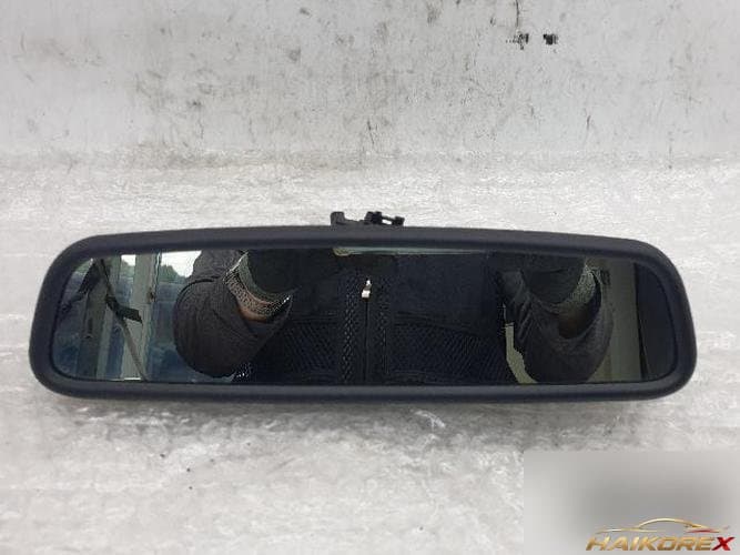 BMW 7 Series 2014 — зеркало салона