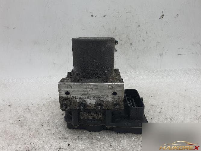 Audi A4 2016 — модуль ABS 8K0 907 379 CP