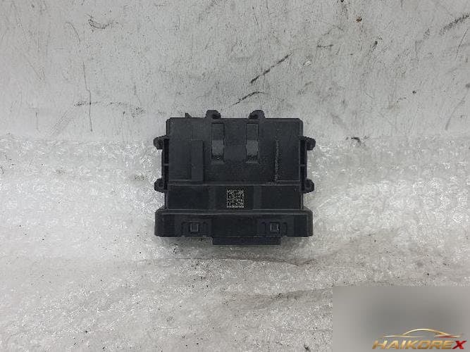 Renault SM6 2022 — блок управления кузовом ETACS/BCM