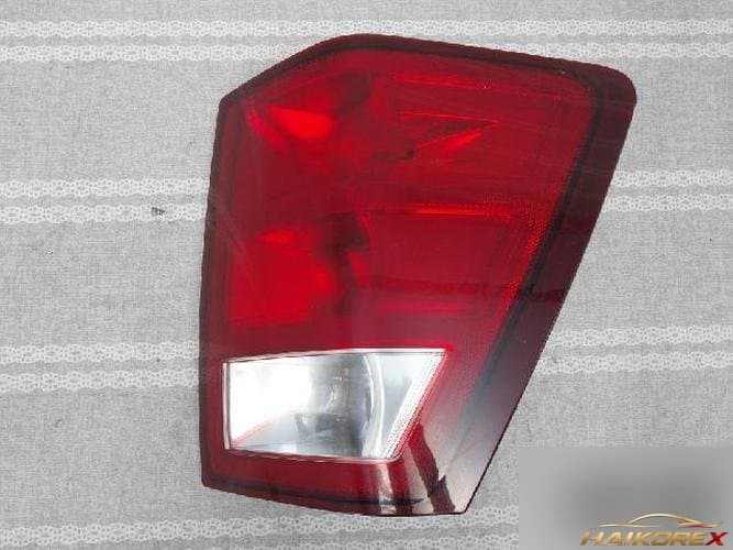 Jeep Grand Cherokee 2006 — фонарь задний комбинированный правый