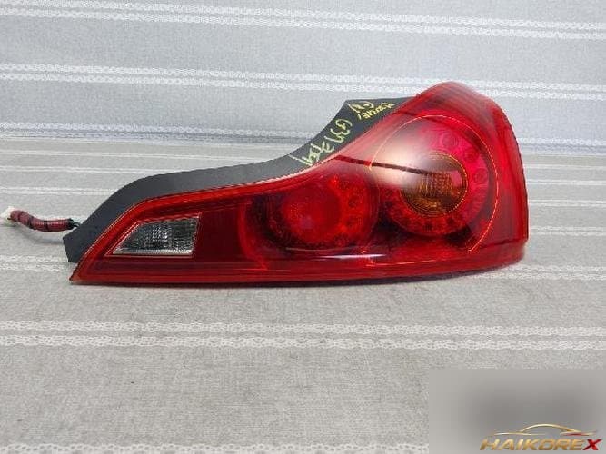 Infiniti G 2008 — комбинированный задний фонарь правый (LED+галогеновая лампа)